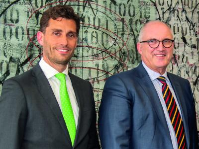 Chief Executive Officer Stephan Gais (rechts) und der neue Mahr-Geschäftsführer Manuel Hüsken / Bild: Mahr GmbH