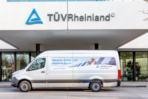 TÜV Rheinland Mobile Solar Lab 3.jpg