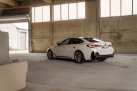 Ab sofort gibt es das KW DDC plug & play Gewindefahrwerk auch für das vollelektrische BMW i4 M50 Gran Coupé (G26).
