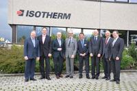Der FSK gratuliert beim Deutsch- Schweizerischen PUR- Tag zu 40 Jahren Isotherm, v.l.n.r.: FSK- Geschäftsführer Dr. Hans-W. Schloz, FSK-Vorstandsmitglied Rüdiger Simon (Sitola GmbH & Co. KG), stellvertretender FSK-Vorsitzender Jens-Jürgen Härtel (Volkswagen AG), FSK-Vorsitzender Albrecht Manderscheid (Cannon Deutschland GmbH), Daniel Lüthi (Geschäftsführer Isotherm AG), FSK-Vorstandsmitglied Jörg Teschner (Klöckner PolyPUR Chemie GmbH), Sprecher der FSK-Fachgruppe PUR Dr. W.-Alexander Strietholt (Dow Deutschland Anlagengesellschaft mbH), FSK-Vorstandsmitglied Martin Dietrich (Getzner Werkstoffe GmbH)