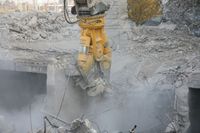 CC 6000 demolishing an industrial plant