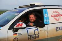 Weltrekordfahrer Rainer Zietlow auf der Cape-to-Cape 2.0-Weltrekordfahrt. Das Bild ist auf der Durchreise im Sudan entstanden