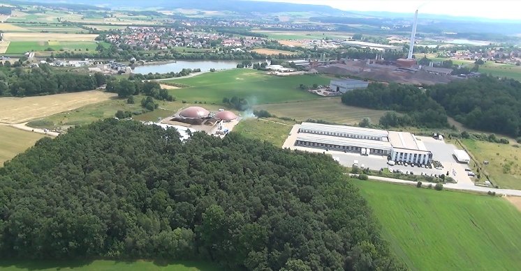 Biogasanlage und GLS Depot Hallerndorf (c) NATURSTROM AG.jpg