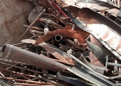 Der Schrotthändler Krefeld kauft Schrott jeder Art auf – sowohl Altmetallschrott als auch Mischschrott