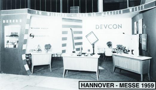 Der WEICON-Stand auf der Hannover Messe 1959 (damals noch unter dem Firmennamen P.W. Weidling und Sohn)