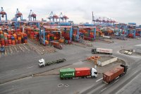 Als letzte Teilnehmergruppe werden Transportunternehmen und Lkw-Fahrer verpflichtend in den SRO-Prozess eingebunden.