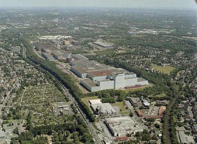 20210210 PM Stahlstrategie 20-30 Luftbild Bochum.jpg