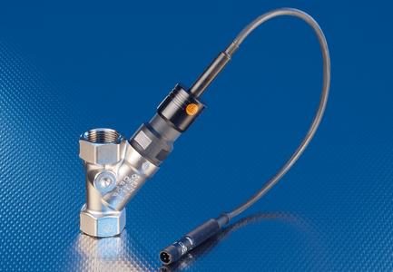 Optischer 2-Leiter-Sensor im Metallgehäuse mit M18 Gewinde