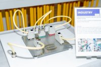 Neue Ära für D-Sub Steckverbinder: Bürklin bietet ab sofort HARTING D-Sub PushPull Serie an