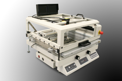 Der Tabletop-Drucker SP004 ist das Nachfolgemodell des SP003. Dieses Gerät wurde komplett überarbeitet.