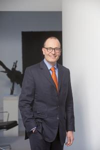 Arnulf Piepenbrock sieht im Tarifabschluss ein wichtiges Zeichen für das Gebäudereiniger-Handwerk. (Bild: Piepenbrock)