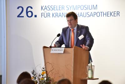 Dr. Jochen Schnurrer
