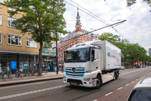 D600838-Startschuss-fuer-zweite-Testphase-mit-weiteren-Kunden-Mercedes-Benz-eActros-elektri.jpg