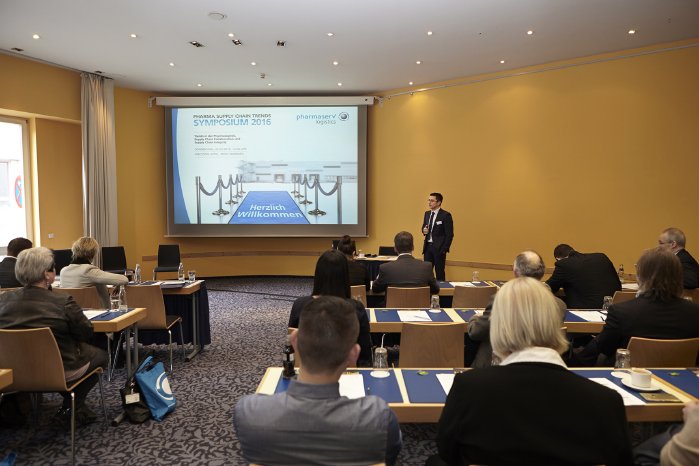 Symposium_Pharmaserv Logistics_02.jpg