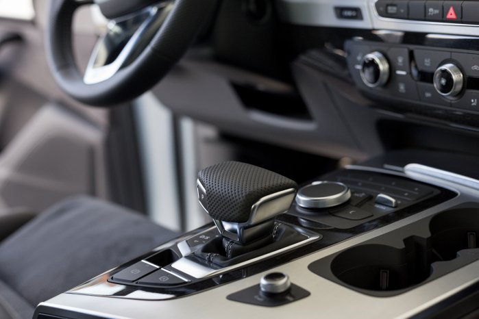 SurTec_Image_Automotive_Interieur.jpg
