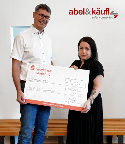 20250811_Spendenübergabe_Repaircafe.jpg