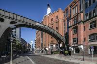 Unter dem Motto „Icons of Colour & Design – Wandfarben und Möbel mit Kultcharakter“ präsentieren CAPAROL ICONS und stilwerk ein gemeinsames Ausstellungskonzept. Auftakt der Roadshow ist am 19. April 2018 im stilwerk am Hamburger Fischmarkt (Copyright: stilwerk)