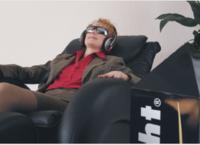 Abb. 1: Audio-visuelle Entspannungssysteme tragen nachweislich schon nach kurzer Zeit signifikant zum Stressabbau bei. Die Kombination aus Lichtimpulsen, Klängen und Shiatsu-Massage hilft dabei, komplett 