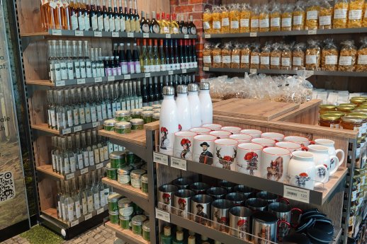 Oesteria_Shop_Eschau__1_.jfif