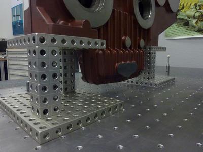 In der Abteilung Lohnmesstechnik bei Klostermann GmbH in Remscheid werden Bauteile unterschiedlicher Art und Größe gemessen