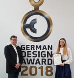 Freuen sich über die Auszeichnung: Daniela Usenbenz B. A., Marketing&Sales und Klaus-Jürgen Janik, MBA, Inhaber und Geschäftsführer von JADENT