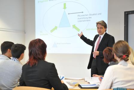 Präsenzveranstaltung im MBA-Fernstudienprogramm / Foto:RheinAhrCampus, HS Koblenz