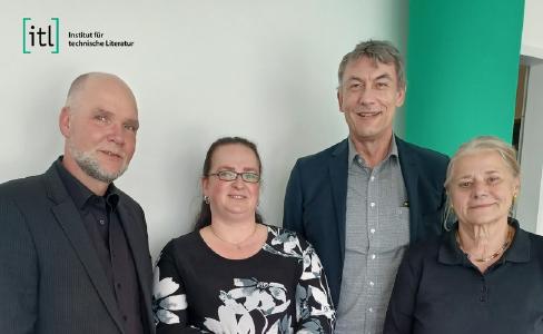 Von links nach rechts: Henning Mallok (Geschäftsführer itl Nord GmbH), Diana Langfahl (Vorstand itl AG und Geschäftsführerin itl Nord GmbH), Peter Kreitmeier (Vorstandvorsitzender itl AG) und Christine Wallin-Felkner (Aufsichtsratsvorsitzende, Firmengründerin und Inhaberin itl AG)