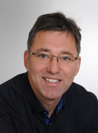 Harald Knapstein.jpg