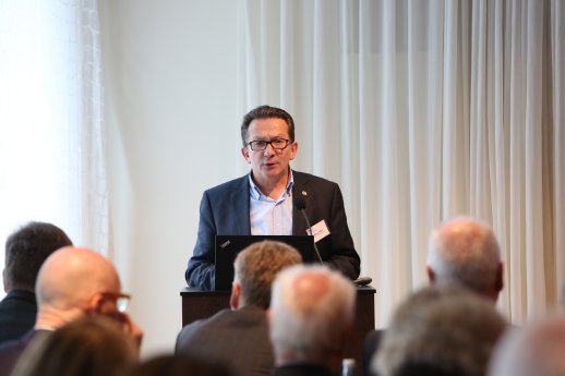 Alfred Stöhr, IHO Vorstandsvorsitzender, IHO Jahrestagung 2017 Hamburg (....jpg