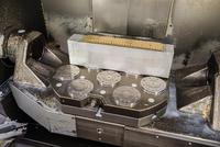 AMF Nullpunkt-Spannmodule K20 sorgen bei kocher-plastik für höhere Maschinenlaufzeiten.