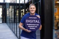 „Digital funktioniert mit Abstand am besten. Das ist mein persönlicher Lieblings-Claim, weil er mich nicht nur beim ersten Lesen schmunzeln hat lassen, sondern weil er einfach sehr wahr ist“, sagt duftner.digital CEO Dieter Duftner.