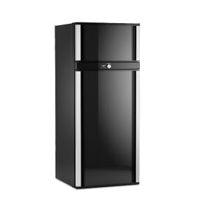Dometic RMD 10.5 closed door
