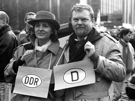 Fotoausstellung_Was bleibt_Gesellschaft für Fotografie _Hochschule Harz.jpg