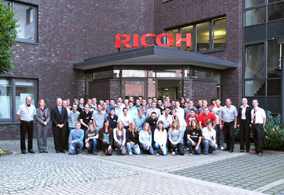 54 neue Auszubildende starteten am 1. August 2008 bei Ricoh in ihr Berufsleben