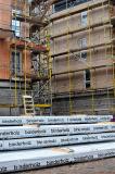 Transparente Hochbauplanung: Obwohl die Nutzung vorgefertigter Elemente im Holzbau schon seit geraumer Zeit zum Standard gehört, gilt es in Deutschland immer noch, Vorurteile gegen den Naturbaustoff als konstruktiv einsetzbares Material zu überwinden. Foto: Achim Zielke für den DHV, Ostfildern; www.d-h-v.de