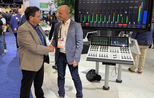 Marc_Straehl_CEO_SLG_Broadcast_Martin_Holovlasky_CTO_kronehit_s_2.jpg