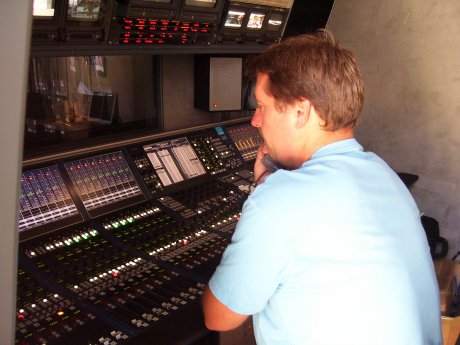 Sound Control Room OB TV Unit U2_1.jpg