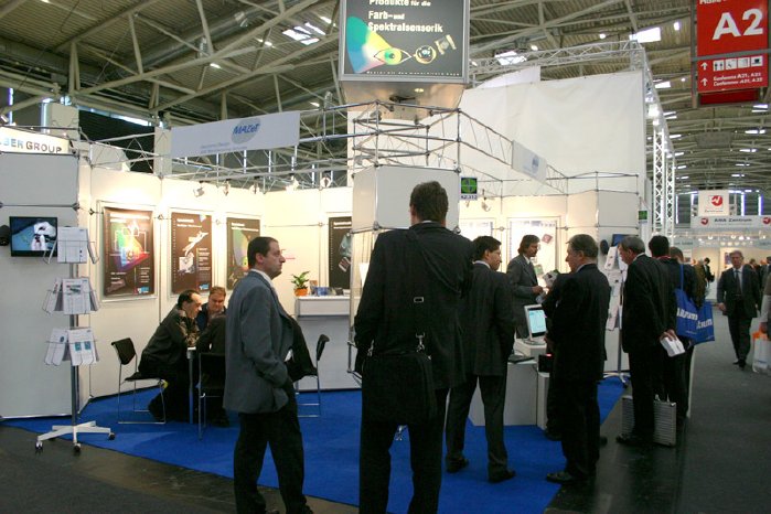 MAZeT-18-electronica-stand2.jpg