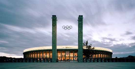 Olympiastadion_Berlin[1].jpg