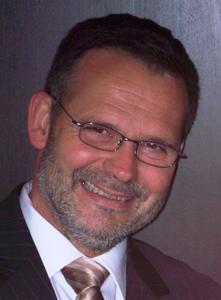 "Die Kontrollmöglichkeiten der Aufsichtsbehörde müssen verstärkt werden", fordert Dr. Walter Plesnik.