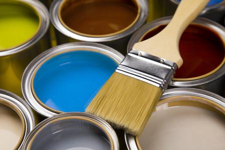 Ressourceneffiziente Herstellung von Farben und Lacken / Bild: © PantherMedia / Sebastian Duda