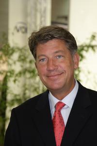 Carl Gustav van der Linden, neuer Direktor für Vertrieb & Marketing bei celum