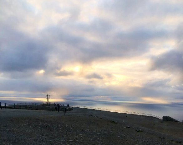 608402-XPENG%20E-Xperience%20Nordkap_109-c0bfdc-large-1756294766.jpg