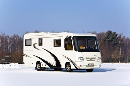 Attraktiv, wendig und komfortabel - der neue VARIO Star 800 auf MB Atego 822
