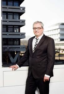 Prof. Dr.-Ing. Tobias Melz, neuer Leiter des Fraunhofer-Instituts für Betriebsfestigkeit und Systemzuverlässigkeit LBF / Foto: Fraunhofer LBF, Katrin Binner