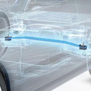 Messe-Highlight auf der K 2019 – mit Hufschmied Werkzeugen nachbearbeitete Blattfeder in Kooperation mit Krauss-Maffei, Bildquelle: KraussMaffei Technologies GmbH