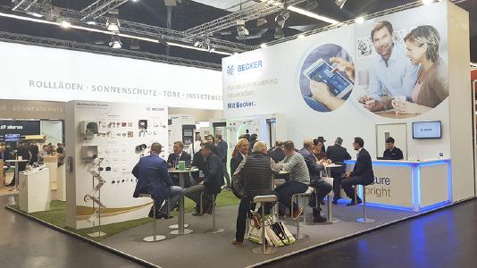 Becker freut sich in Halle 7, Stand 322 auf viel Besuch und einen regen Austausch rund um das Thema Hausautomatisierung © Becker-Antriebe GmbH