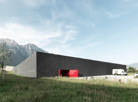 SFZ Hall mit Eingang.jpg