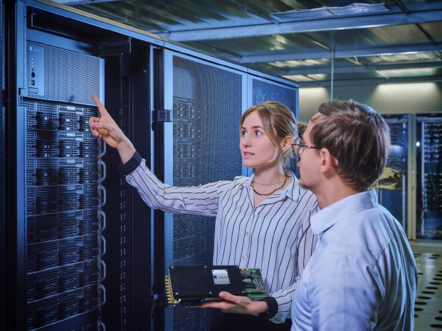 Q.ANT_Photonic_Processor_as_core_of_the_Native_Processing_Server.jpg