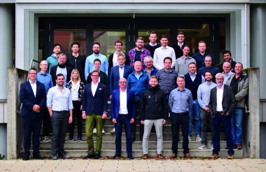 pressebild-press-image-kick-off deep-sea-sampling-2-bauer-maschinen-cmyk (1).jpg